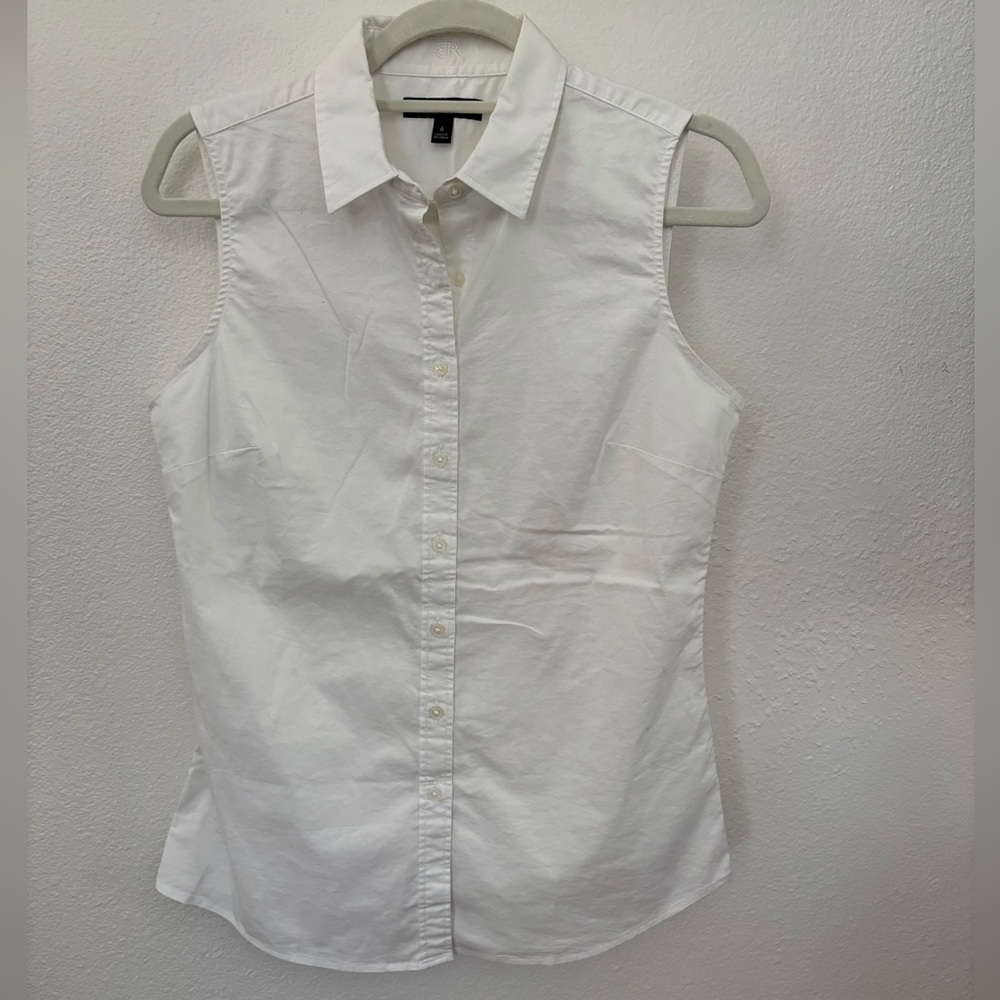Banana Republic Riley Tailored Fit Sleeveless Button Down White